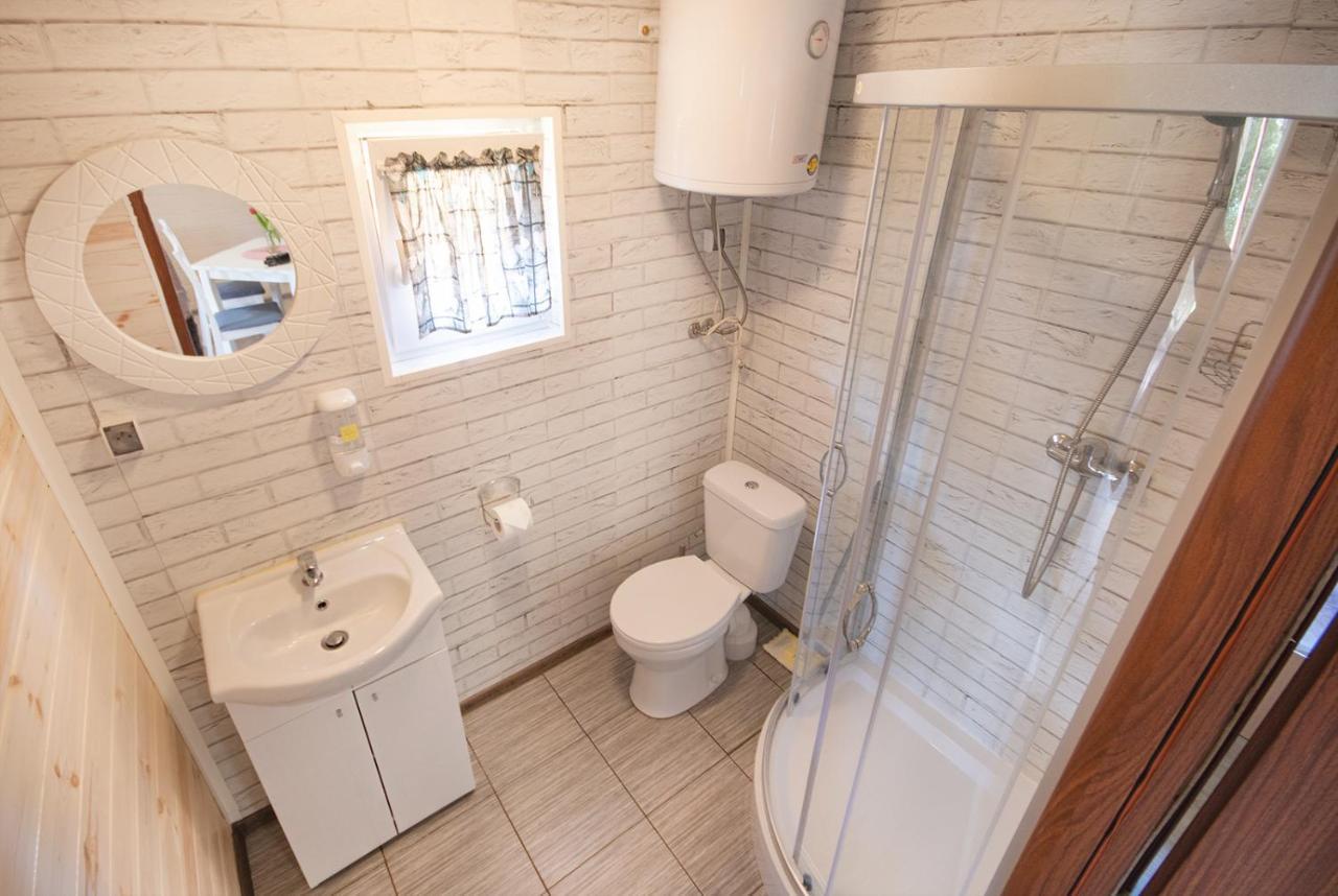 Przyjazna Osada - Domki I Apartamenty Ujście-Darłowskie Exterior foto