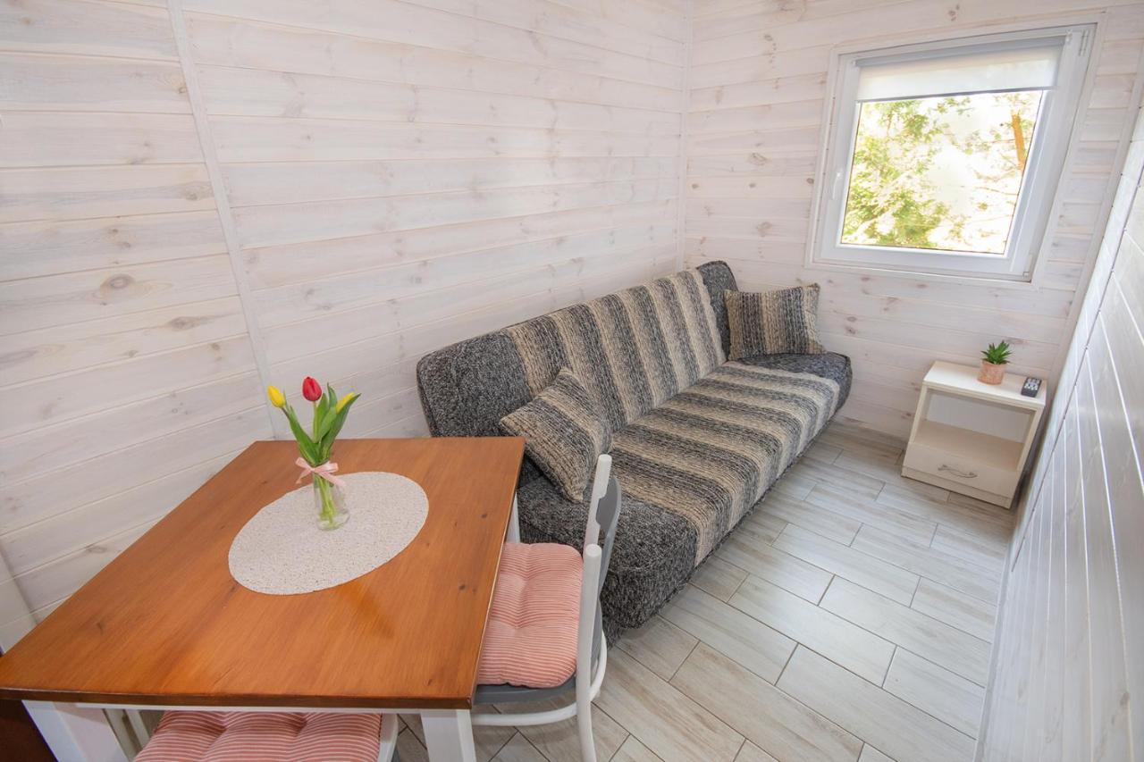 Przyjazna Osada - Domki I Apartamenty Ujście-Darłowskie Exterior foto